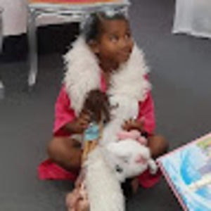 Meet your Posher, Bertha iris